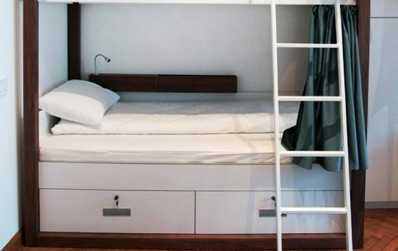 Karavan Inn 5